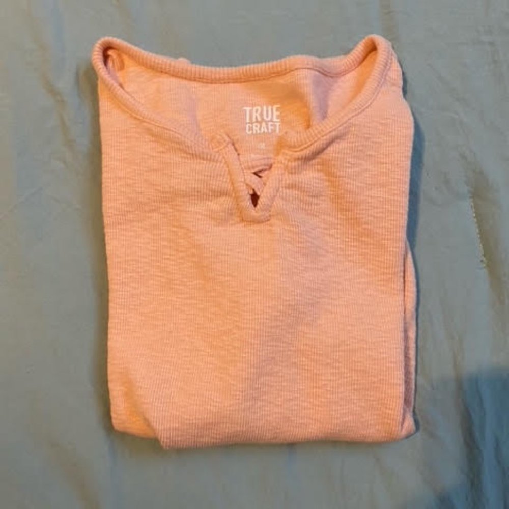 true craft ruffle top